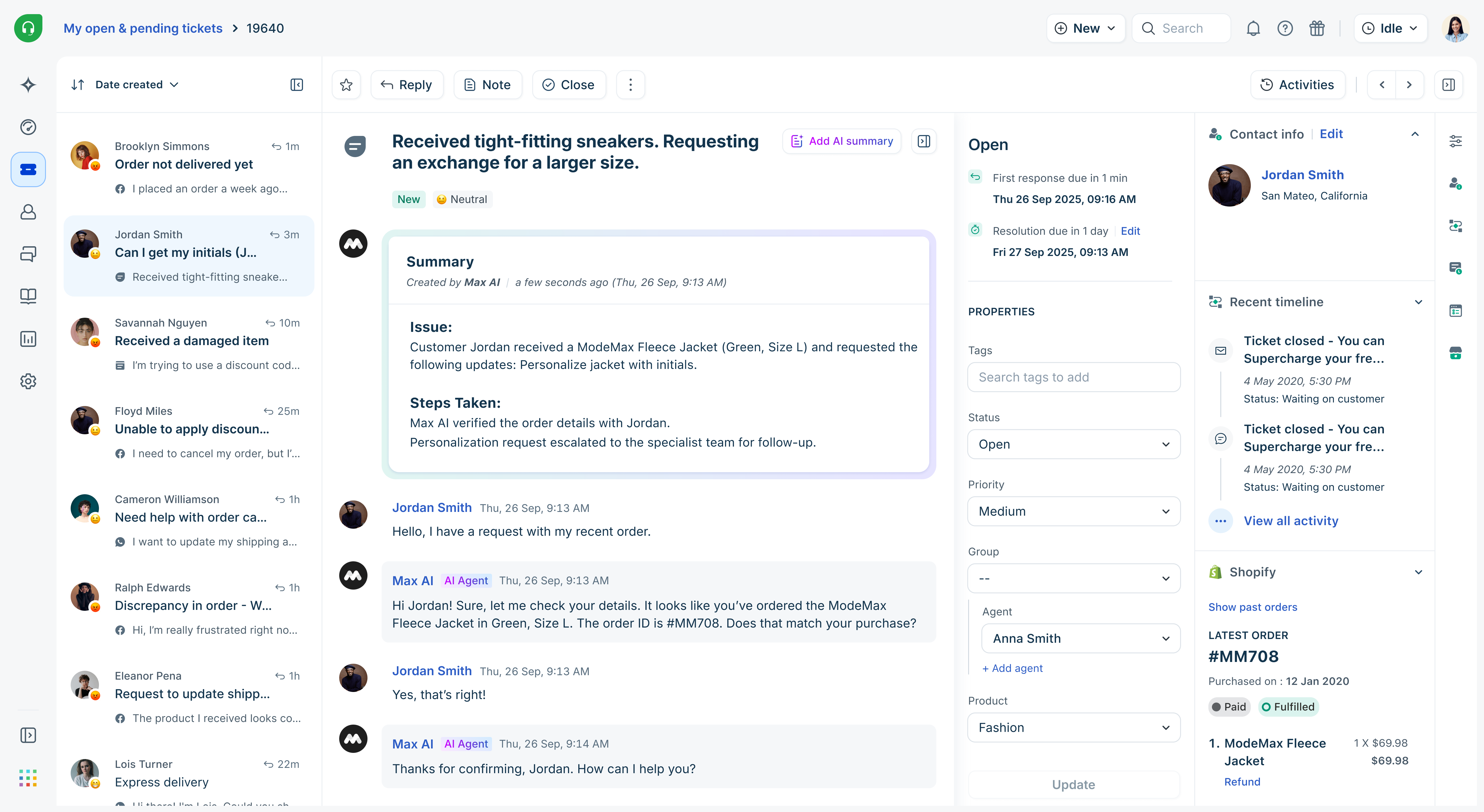 Freshdesk biļešu saraksta skats ar prioritātes un statusa kolonnām